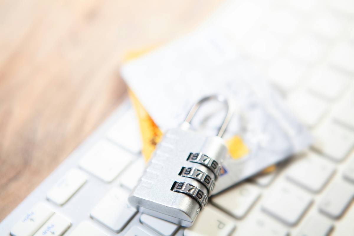 Home Security Advice 2025: Why Your Credit Card Perks Might Be the First Line of Defense