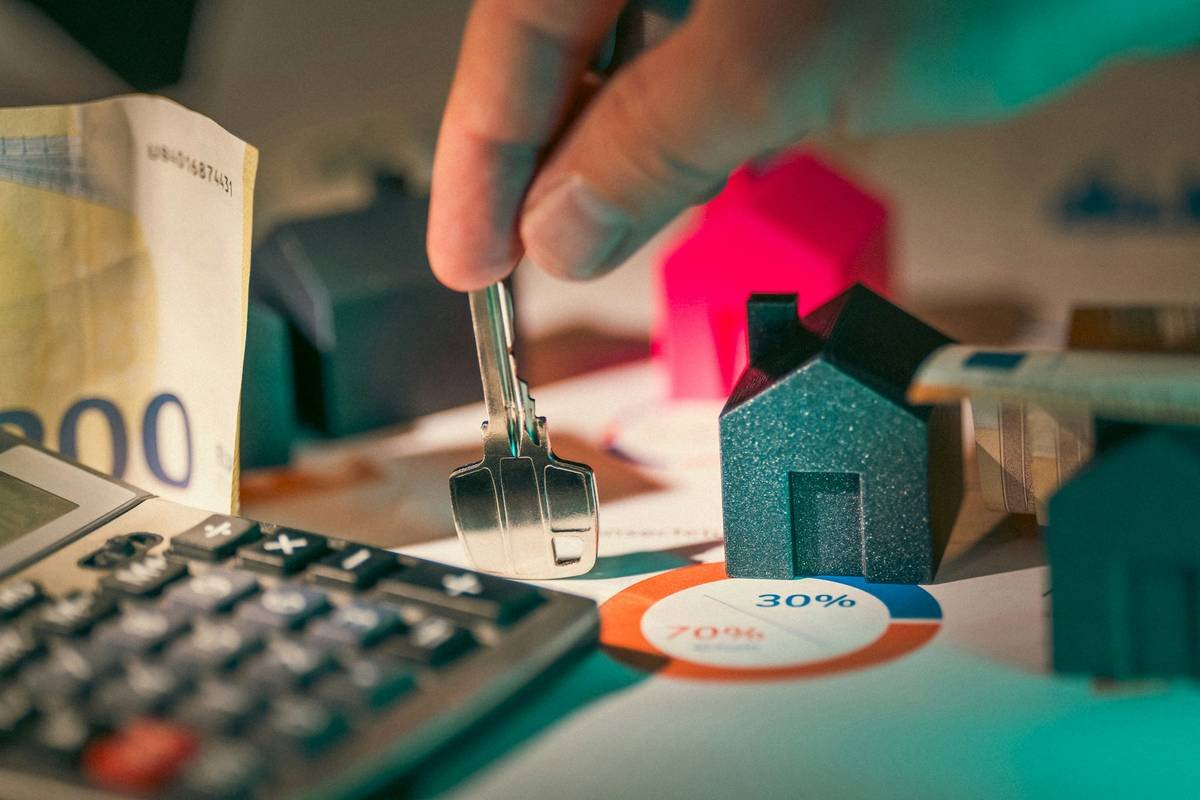 How to Navigate the Burglary Insurance Claim Process Without Losing Your Mind (or Your Belongings)